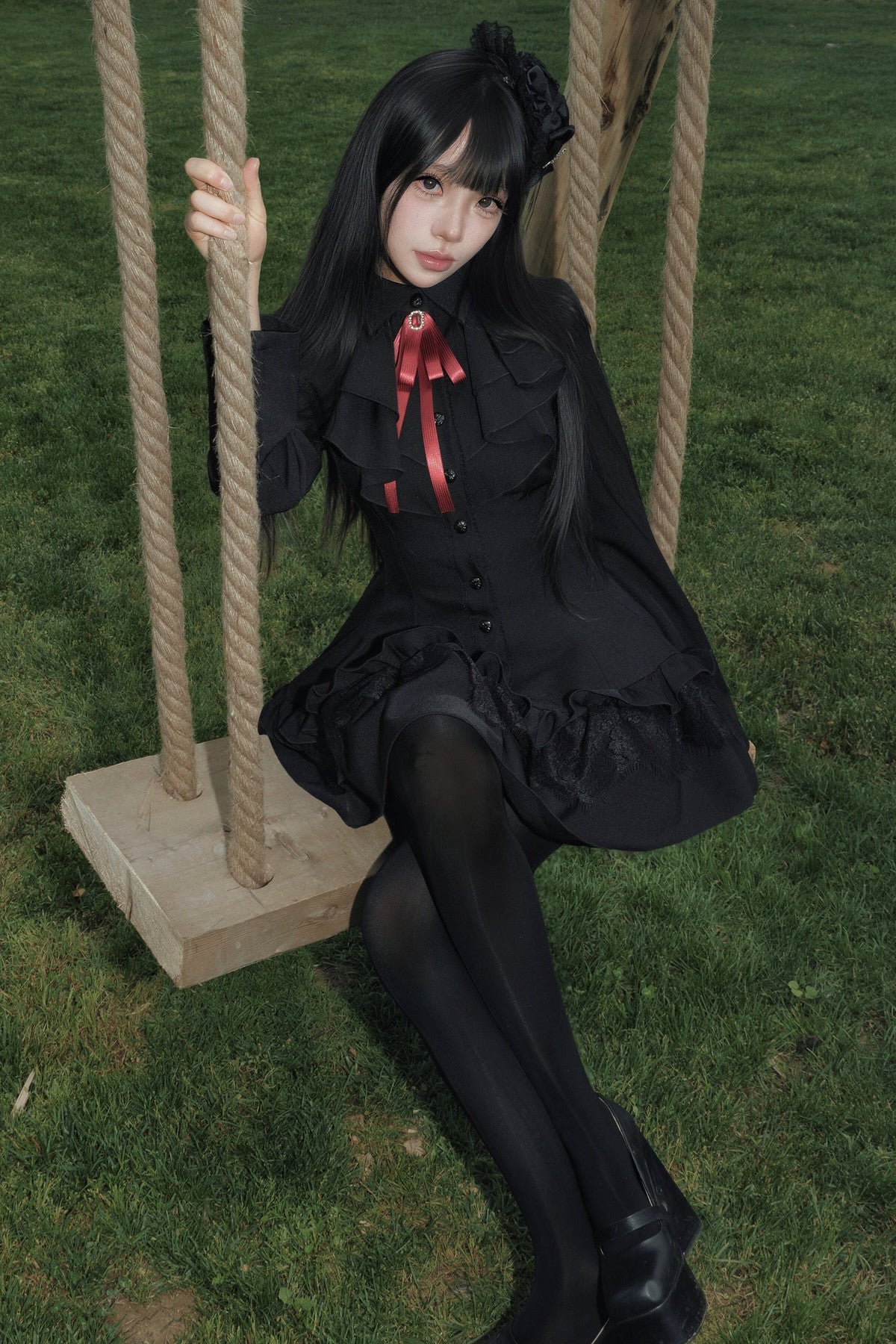 Gothic Ten-Piece Cut Lace Dress