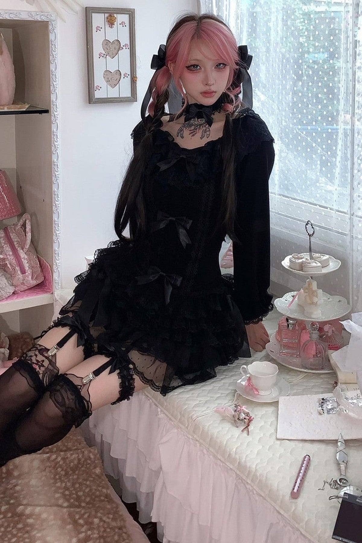 Multi-Layered Lace Bow Long Sleeve Top
