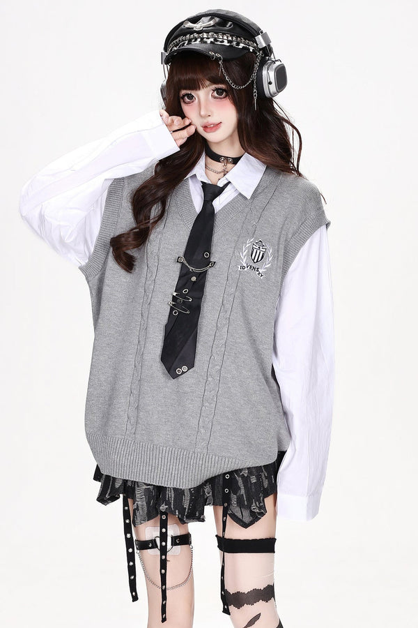 Chaleco preppy de patchwork con insignia bordada