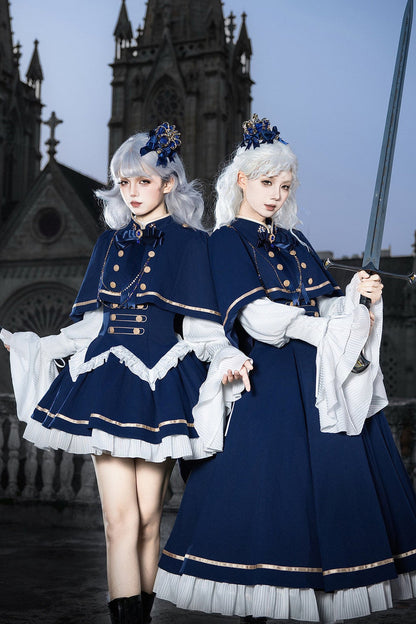 Royal Academy ensemble robe longue et cape
