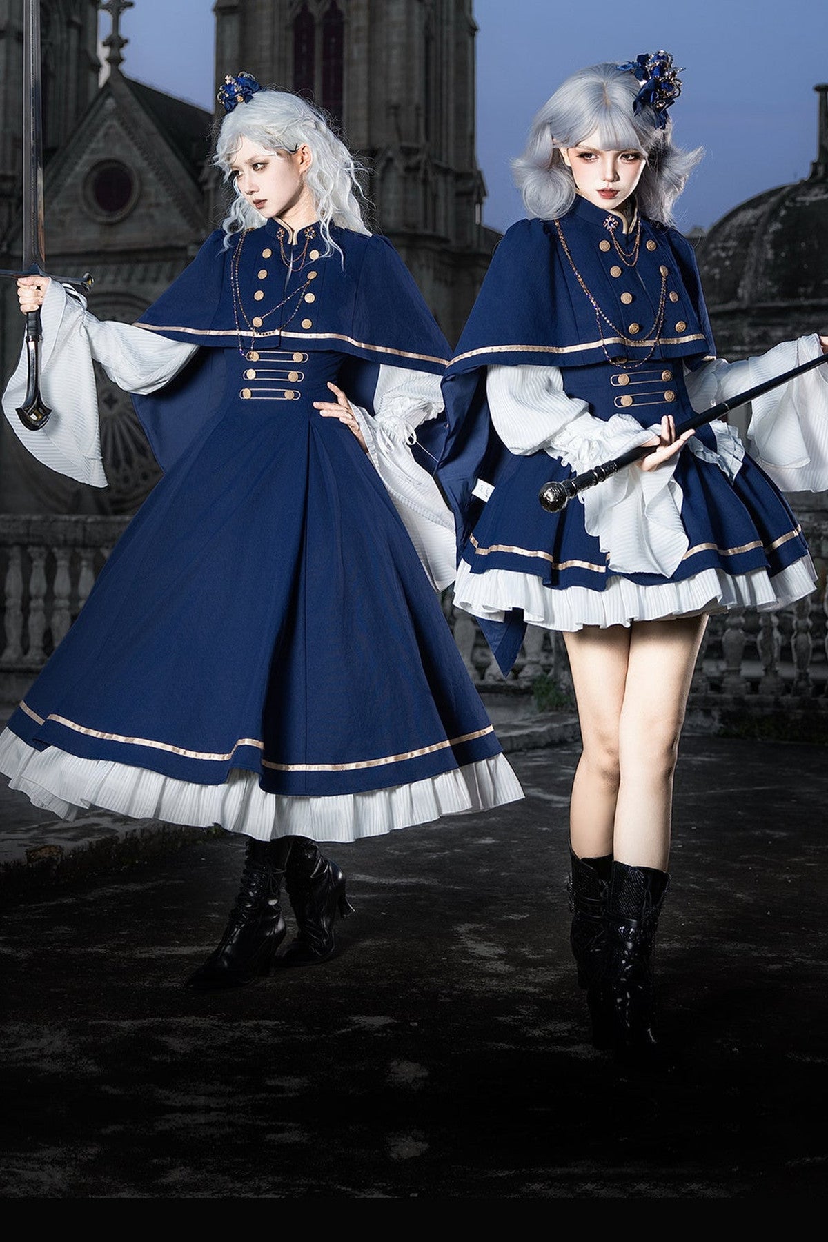 Royal Academy ensemble robe longue et cape