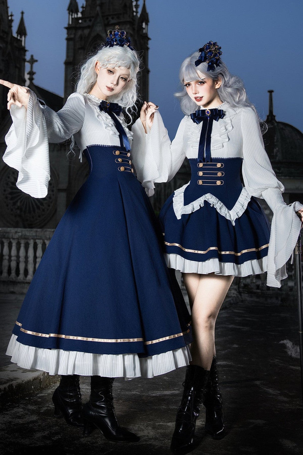 Royal Academy ensemble robe longue et cape
