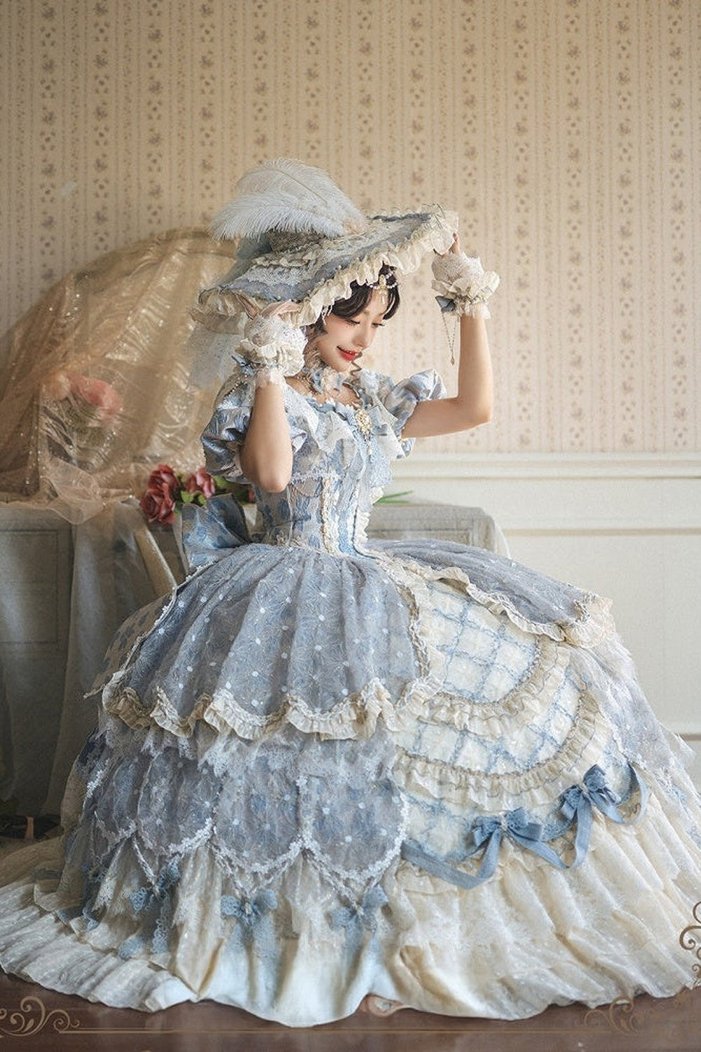 【9月10日予約締切】Pink/Blue Rococo Fantasy Puff Sleeve Ribbon Tiered Princess Lolita Dress Bridal＋Full set[Op Dress + Feather Hat + Choker + Back Ribbon Train + Lace Gloves]