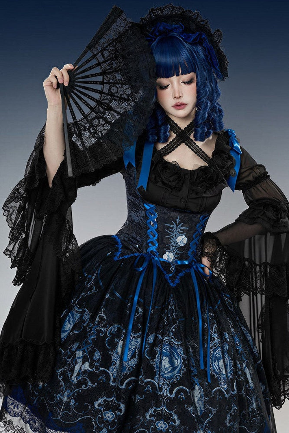 【8月13日予約締切】ホワイトブルー/ブラックブルークラシックロリータエレガントシリーズアクセサリー（ボンネット・オーキッドヘアクリップブローチ・バックリボンチュールカーテンオーバースカート）