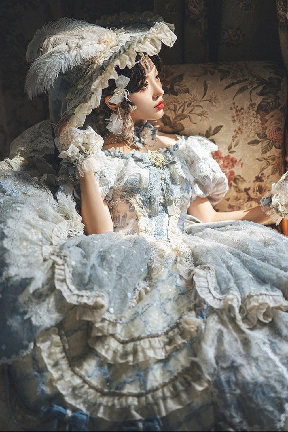 【9月10日予約締切】Pink/Blue Rococo Fantasy Puff Sleeve Ribbon Tiered Princess Lolita Dress Bridal＋Full set[Op Dress + Feather Hat + Choker + Back Ribbon Train + Lace Gloves]