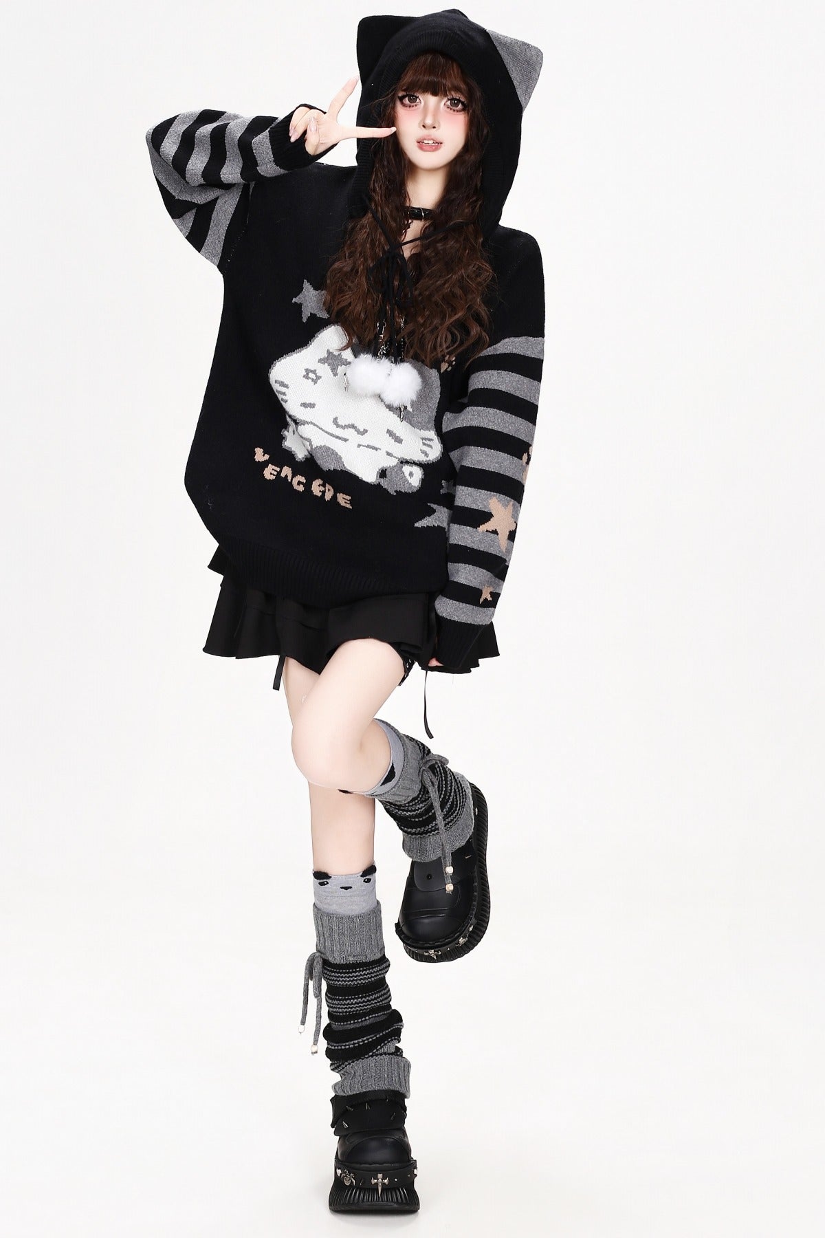 Cat Eating Fish Jacquard Hooded Sweater