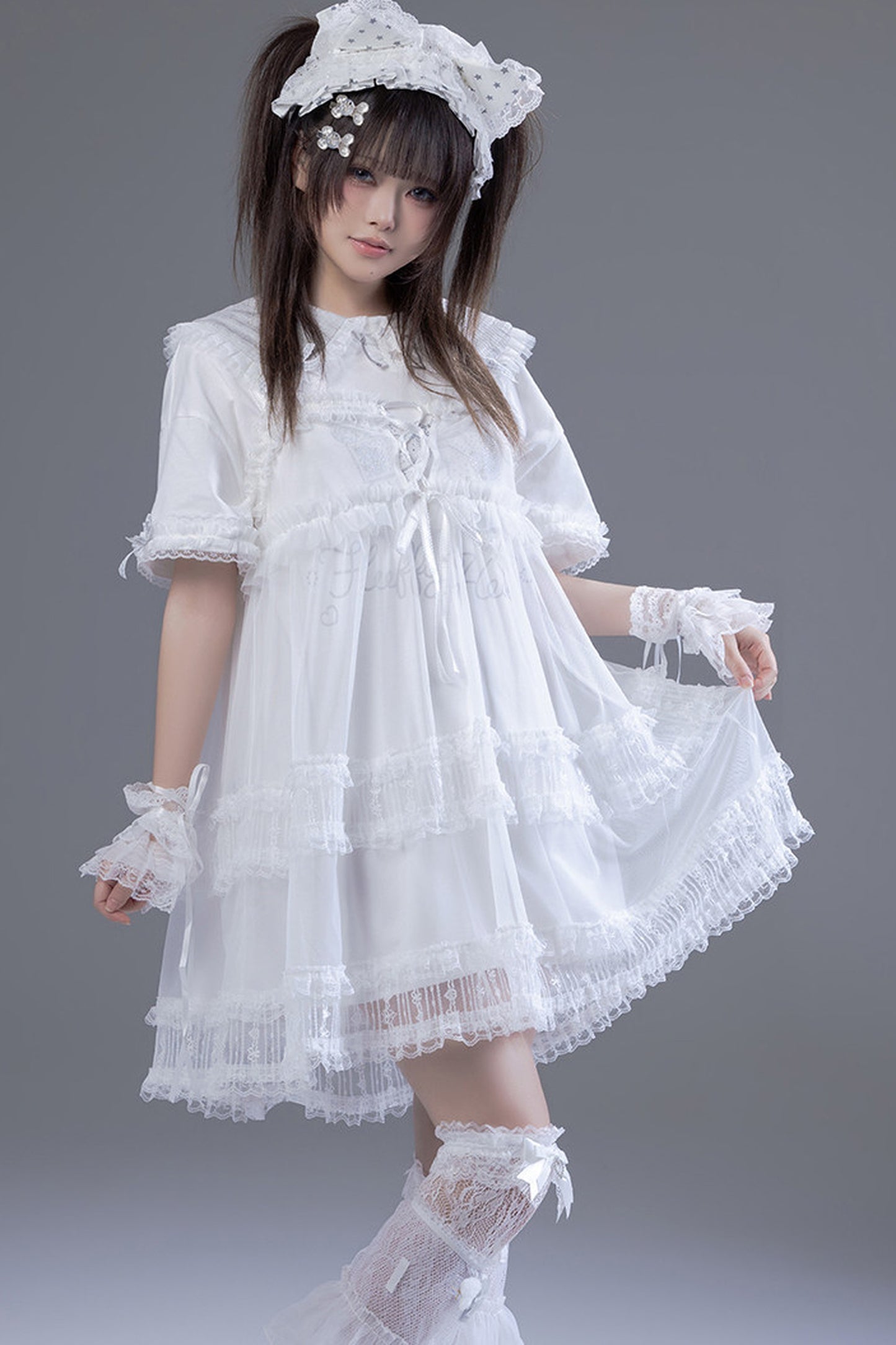 Dolly-Rüschenkleid eines schlafenden Engels