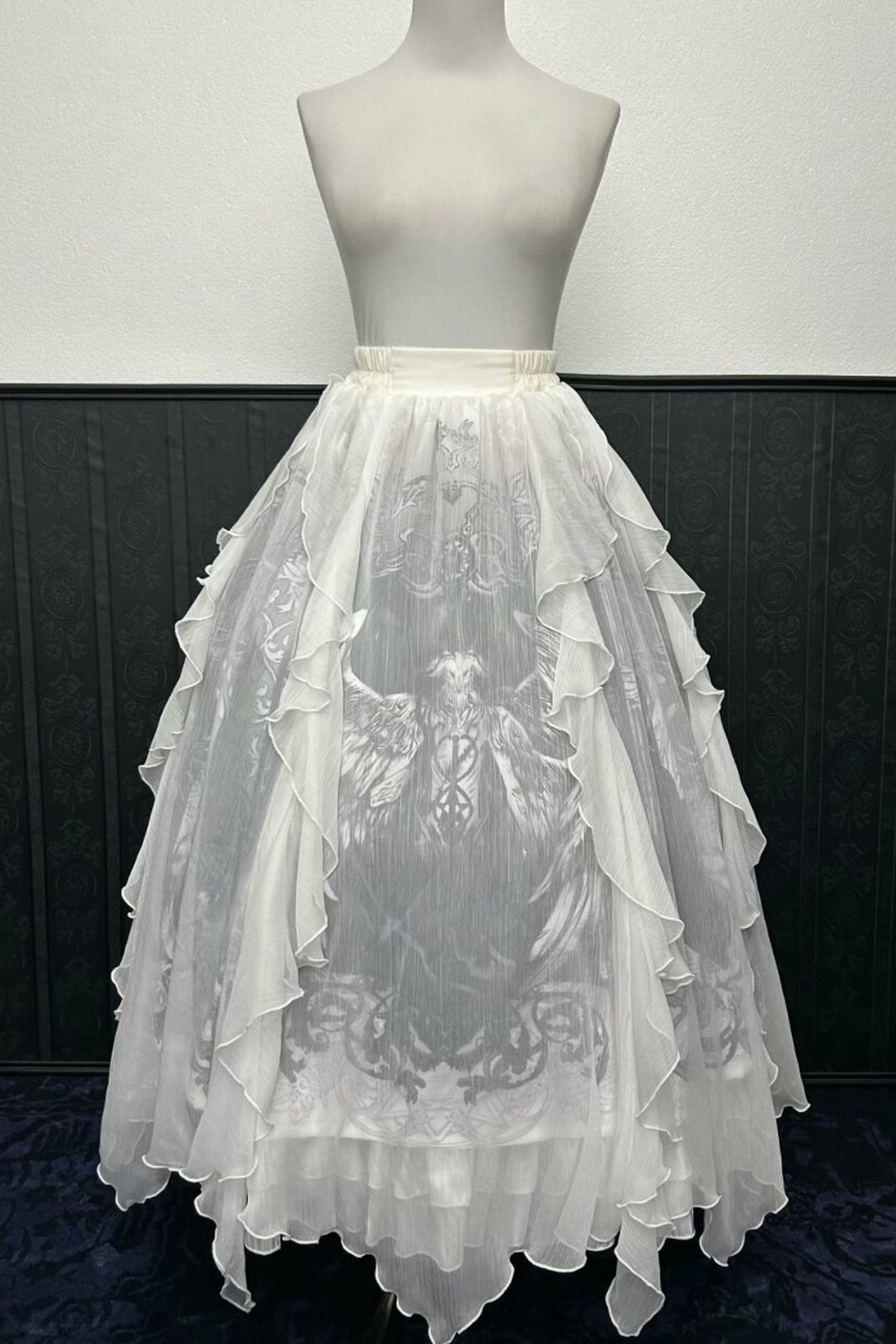 Original-Lolita-Zweiteiler mit Fischbeinkorsett und Figurformung