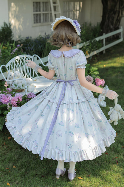Kleid mit pastoralem Blumenprint und Bubikragen