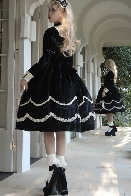 Pfingstrosen-Träumerei Samt-Lolita-Kleid
