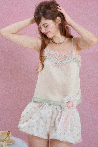 Camisole-Oberteil aus Satin mit Spitze