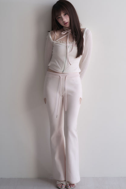 Set con top con fiocco incrociato + pantaloncini in pizzo