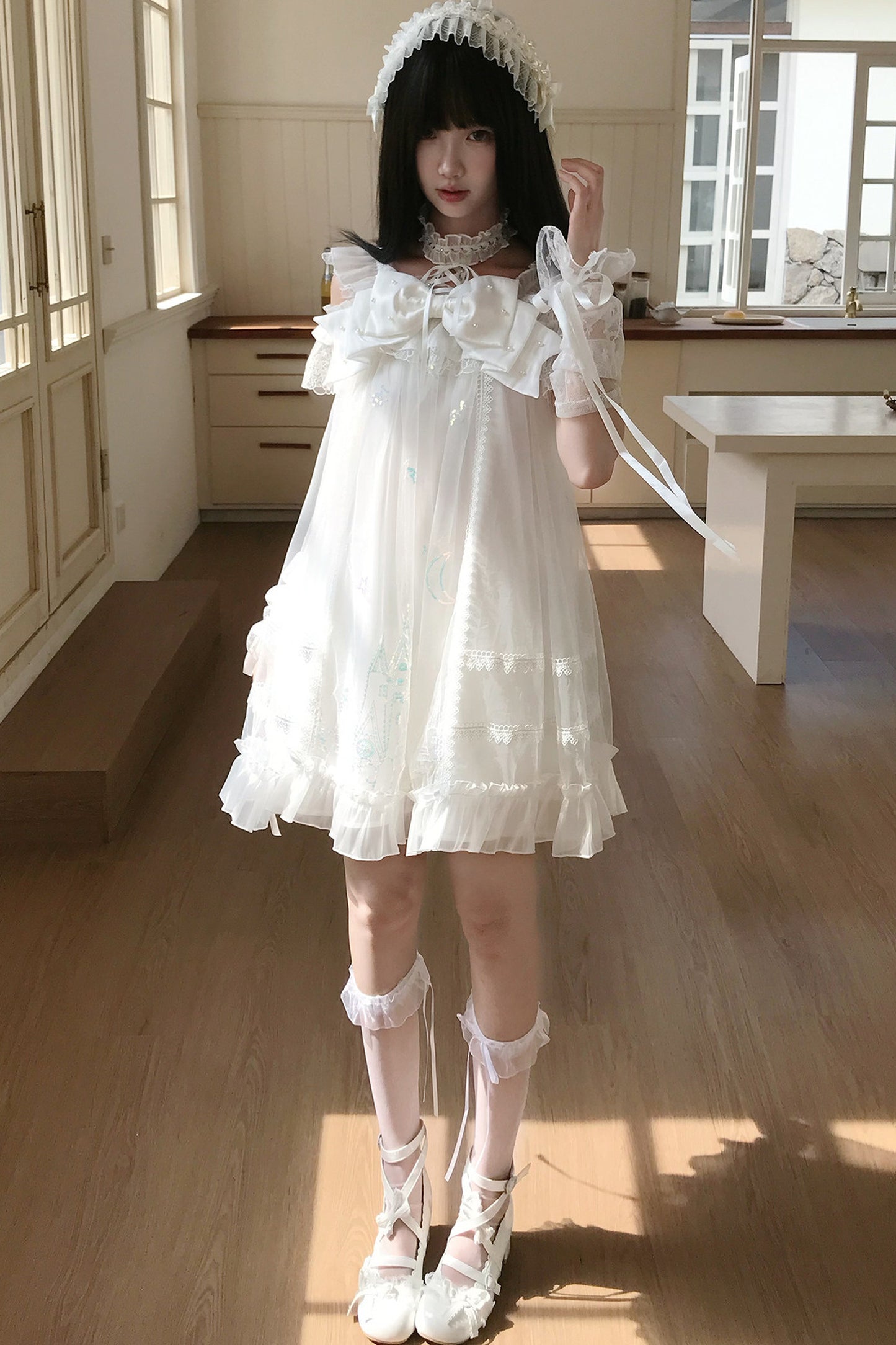 お姫様レースのドーリーワンピース
