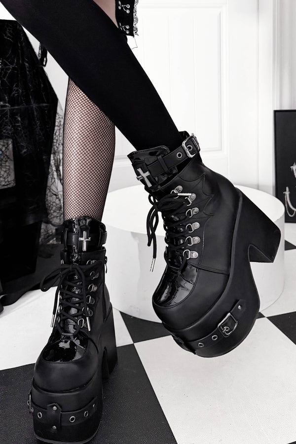 Cross Platform Boots