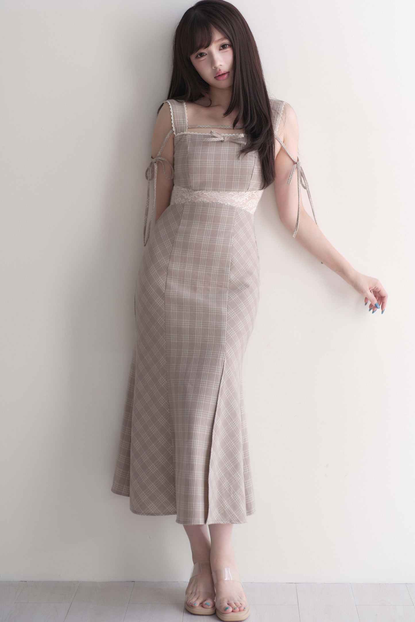Ärmelloses Kleid im Ryousangata-Stil mit Schnürung