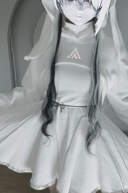 Oversize-Kapuzenoberteil mit Hasenohren und Krallen