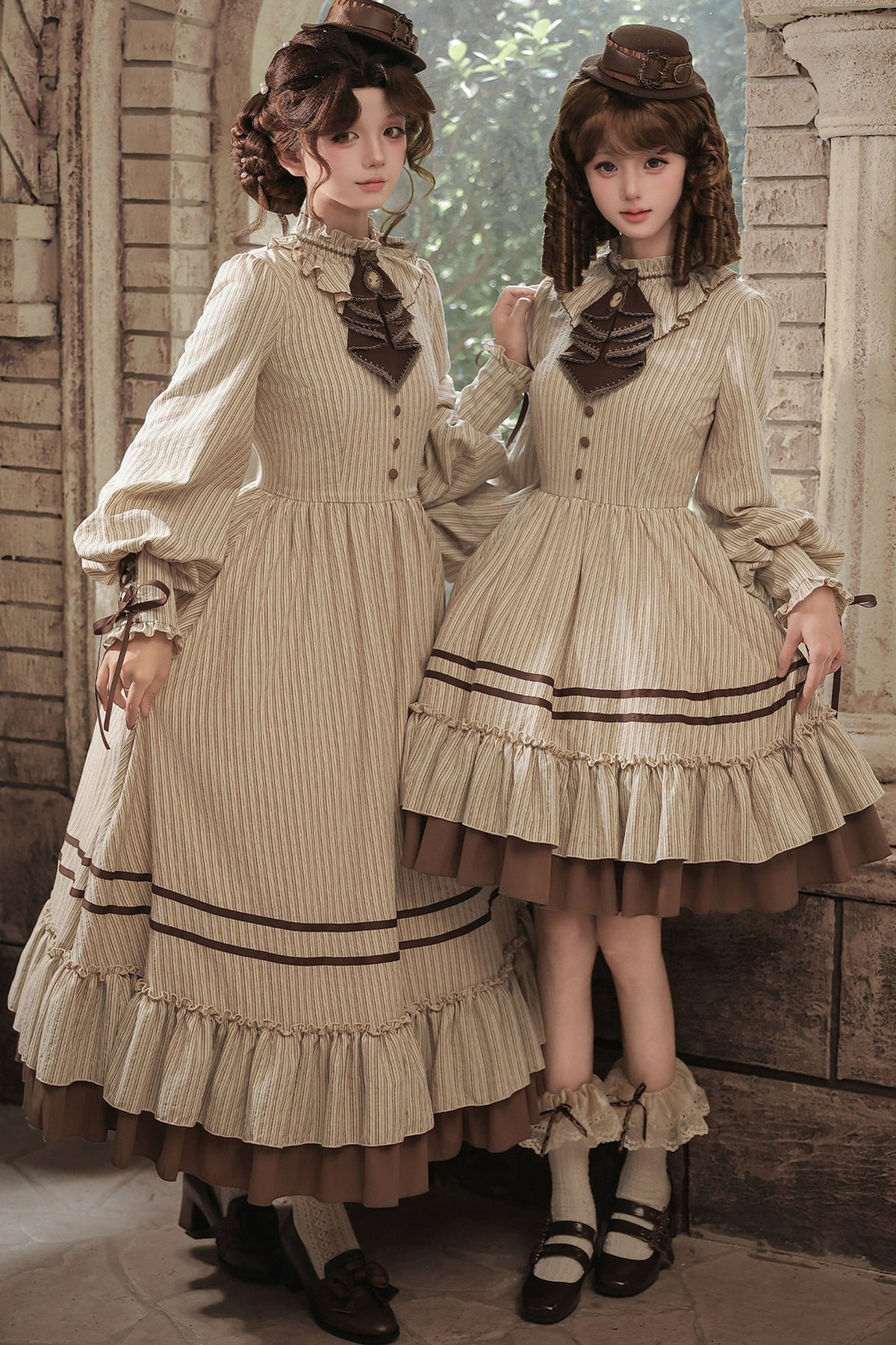 Gerüschtes Two-Way-Kleid mit Accessoire-Set