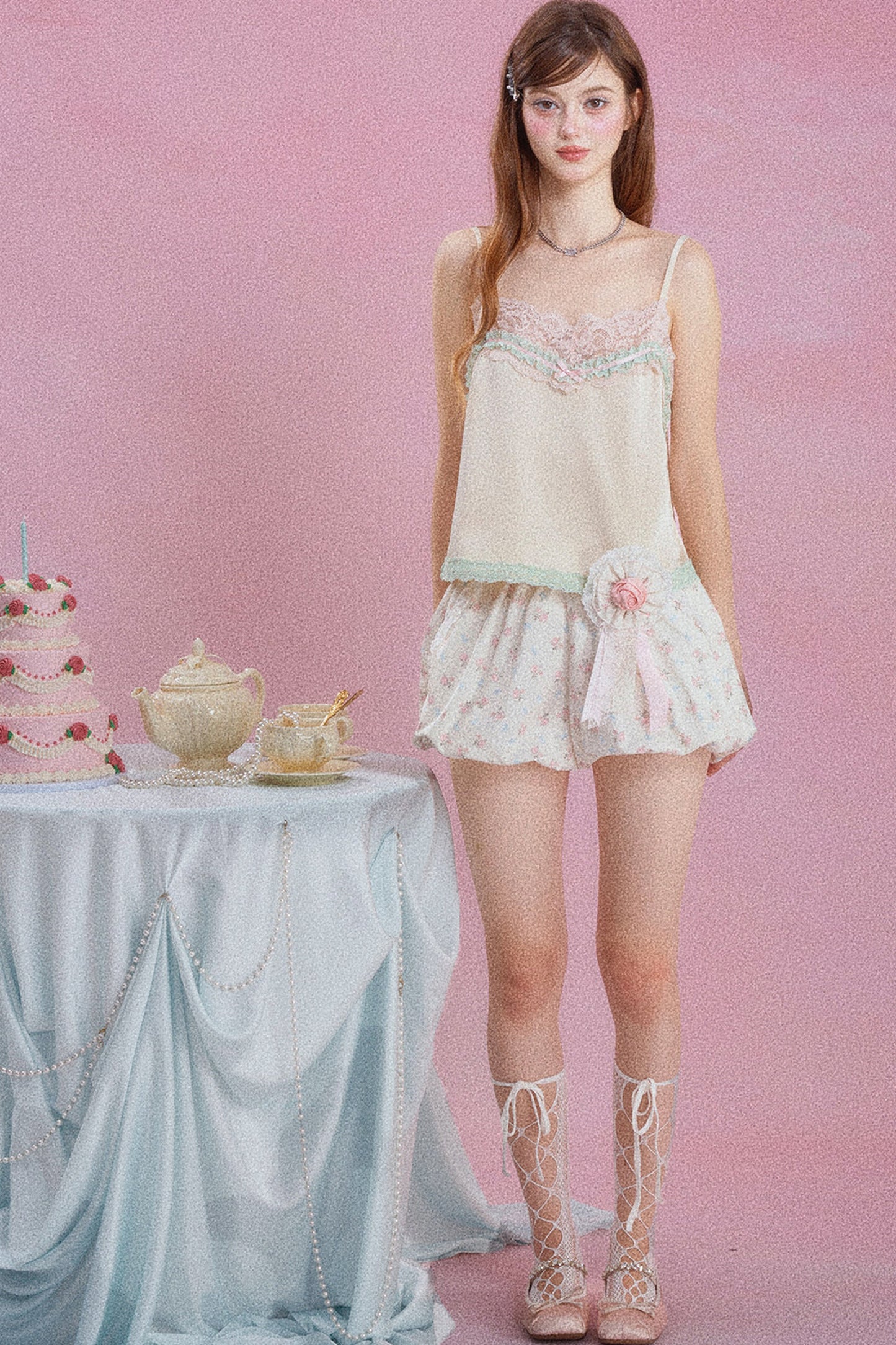Camisole-Oberteil aus Satin mit Spitze