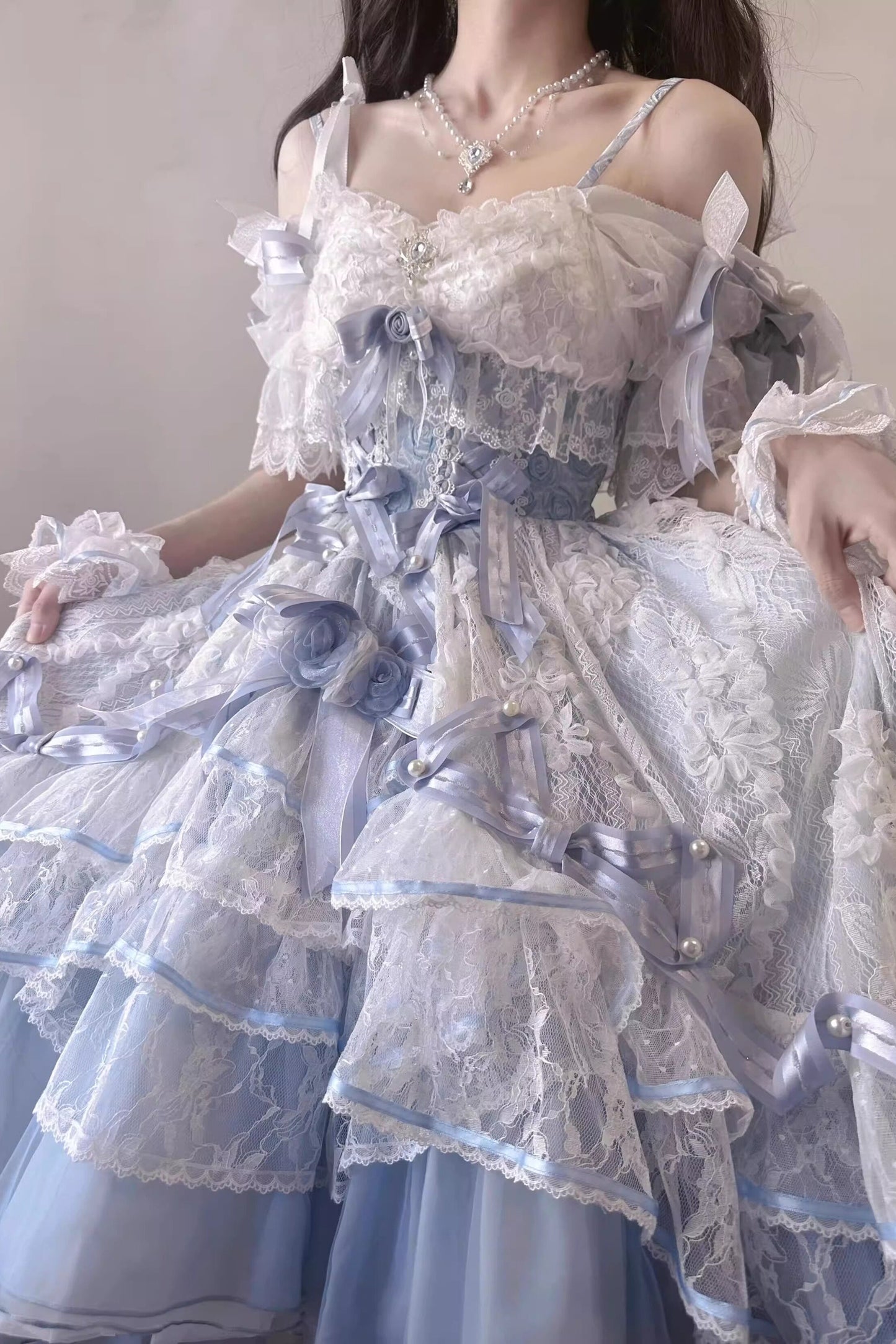 Rose-Schleifen-Gorgeous-Prinzessinnen-Lolita-Kleid