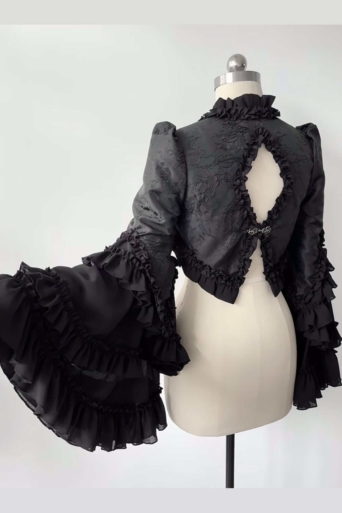 Gothic Lace Trim Long Sleeve Vest