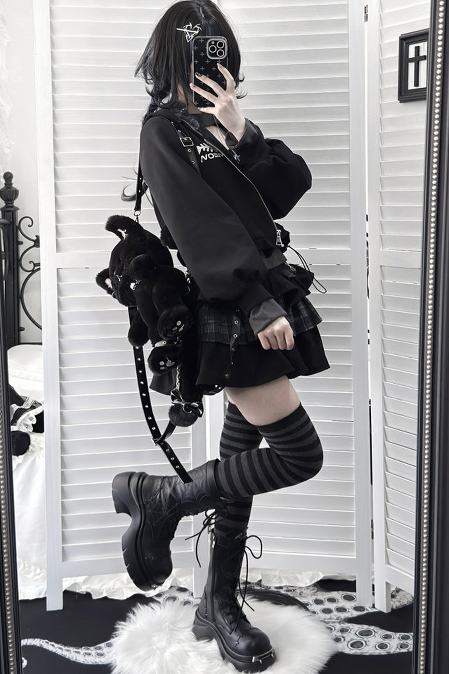 Spider Web Bat Nameplate Platform Boots