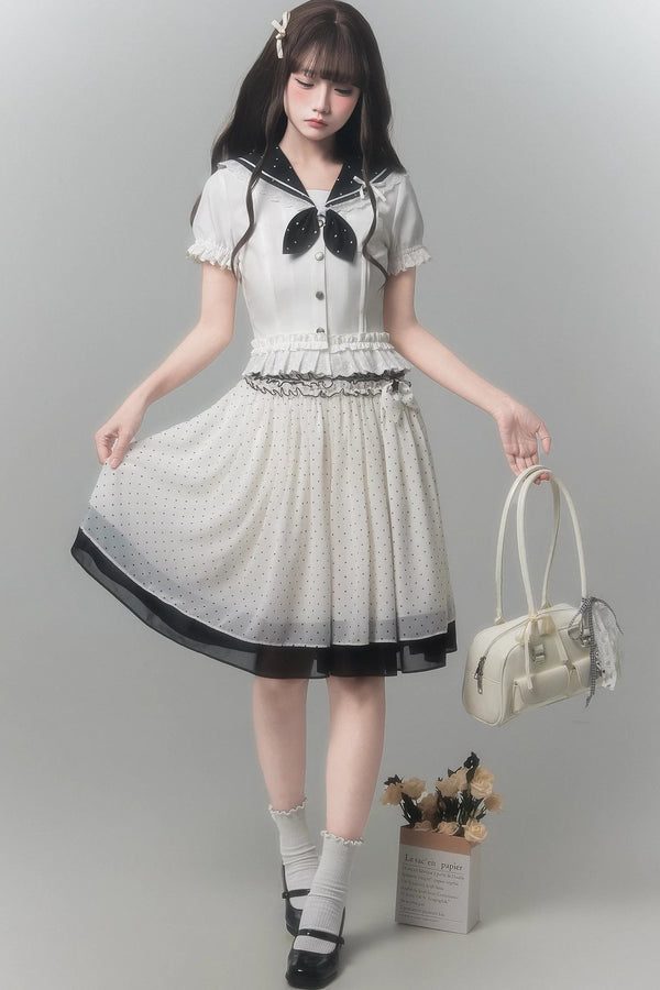 Blusa marinera de lunares + falda + accesorios　