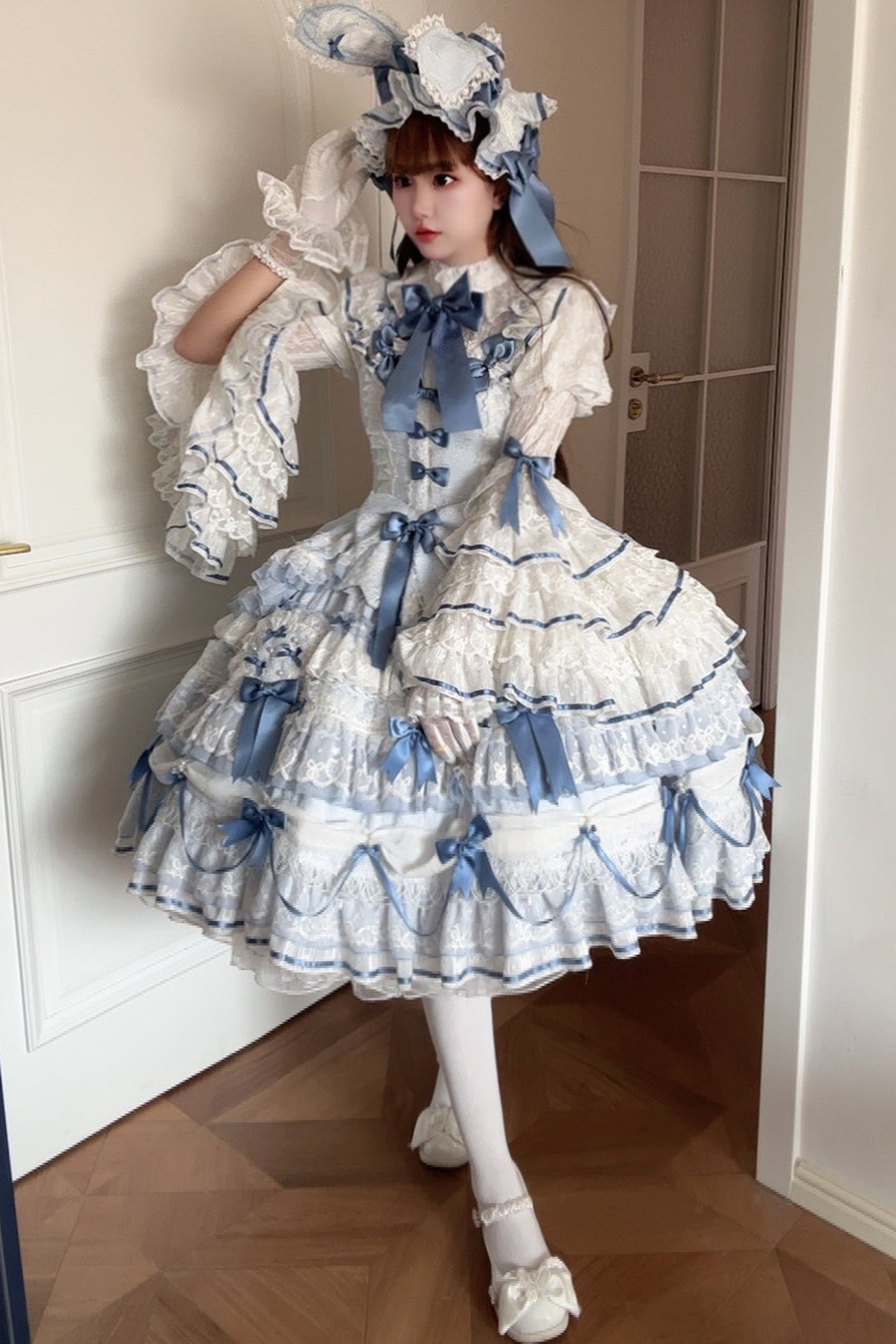 [Pre-order Deadline: July 13] Blue x White / Red x Pink Sweet Lolita Rabbit Series Accessories (Rabbit Ears Headband Tail Ribbon Train)