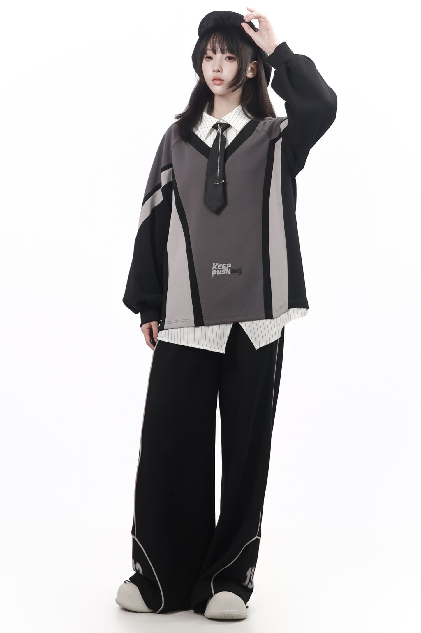 Black Gray Color Block Chain Tie Sweatshirt And Pants Set-Up