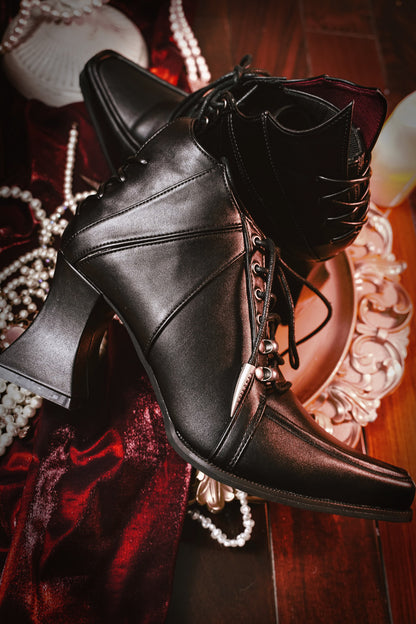Bottines gothiques vampire à talon verre à vin