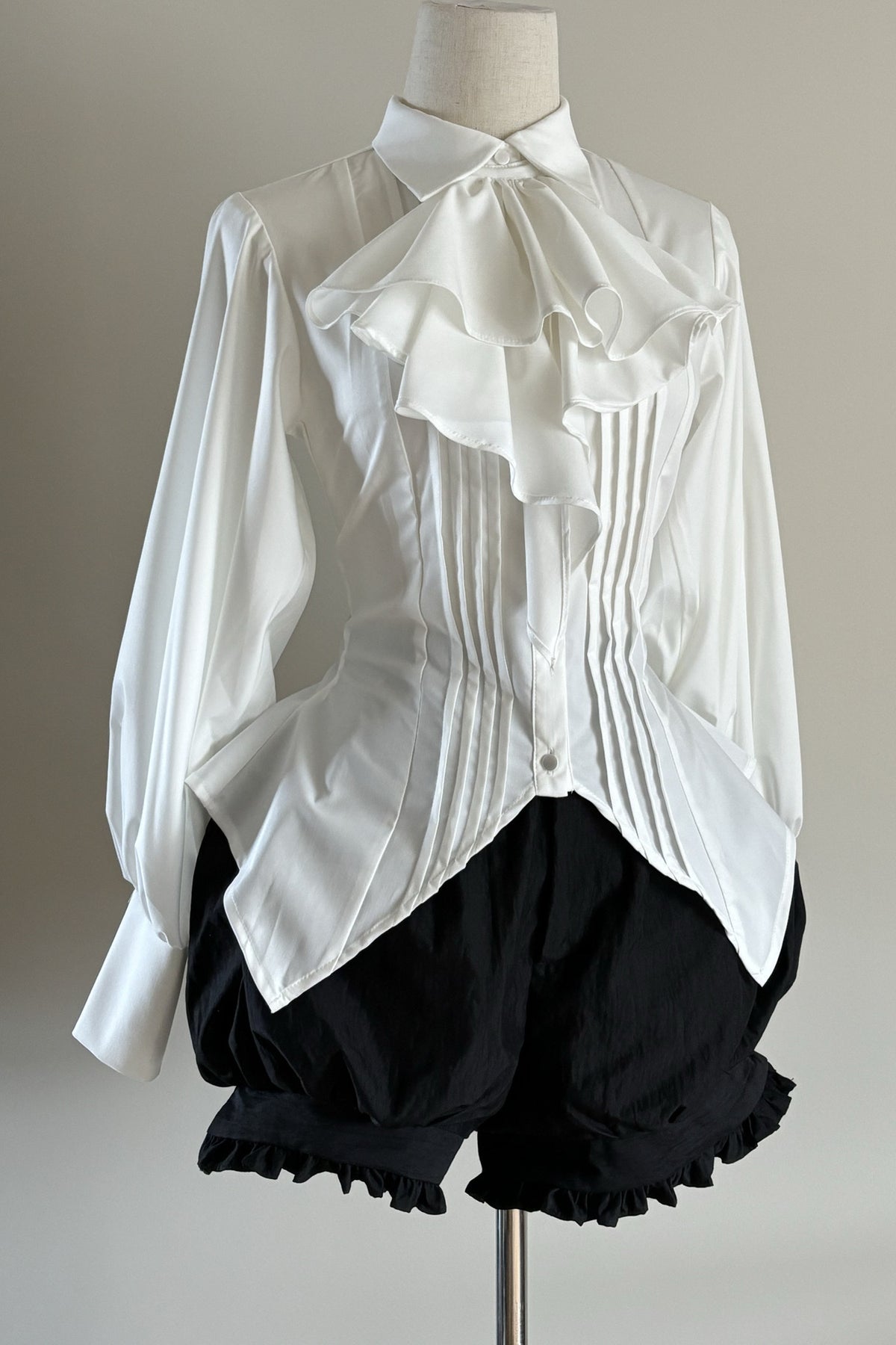 Gothic Ruffle Collar Long-Sleeved Shirt
