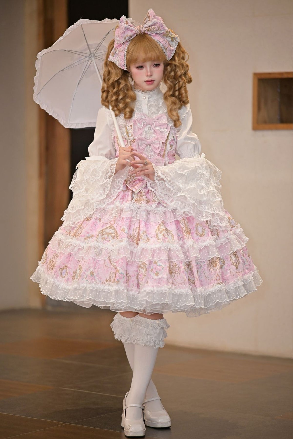 Elegance Floral Wall Doll-Like JSK Dress