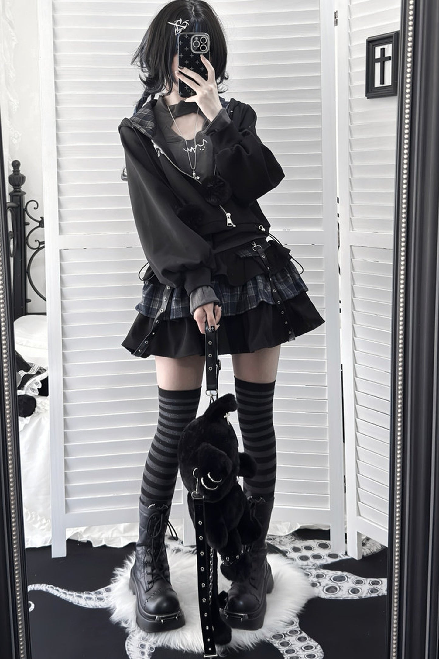 Spider Web Bat Nameplate Platform Boots