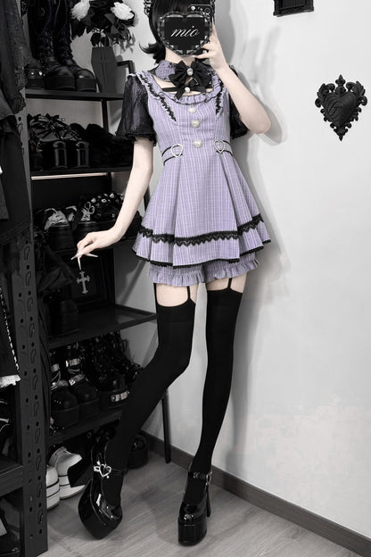 Vestido oscuro de cuadros estilo jirai + pantalones cortos