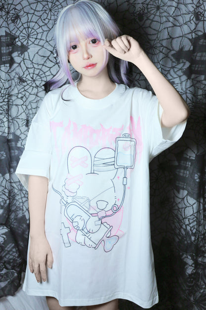病みうさナースビッグTシャツ