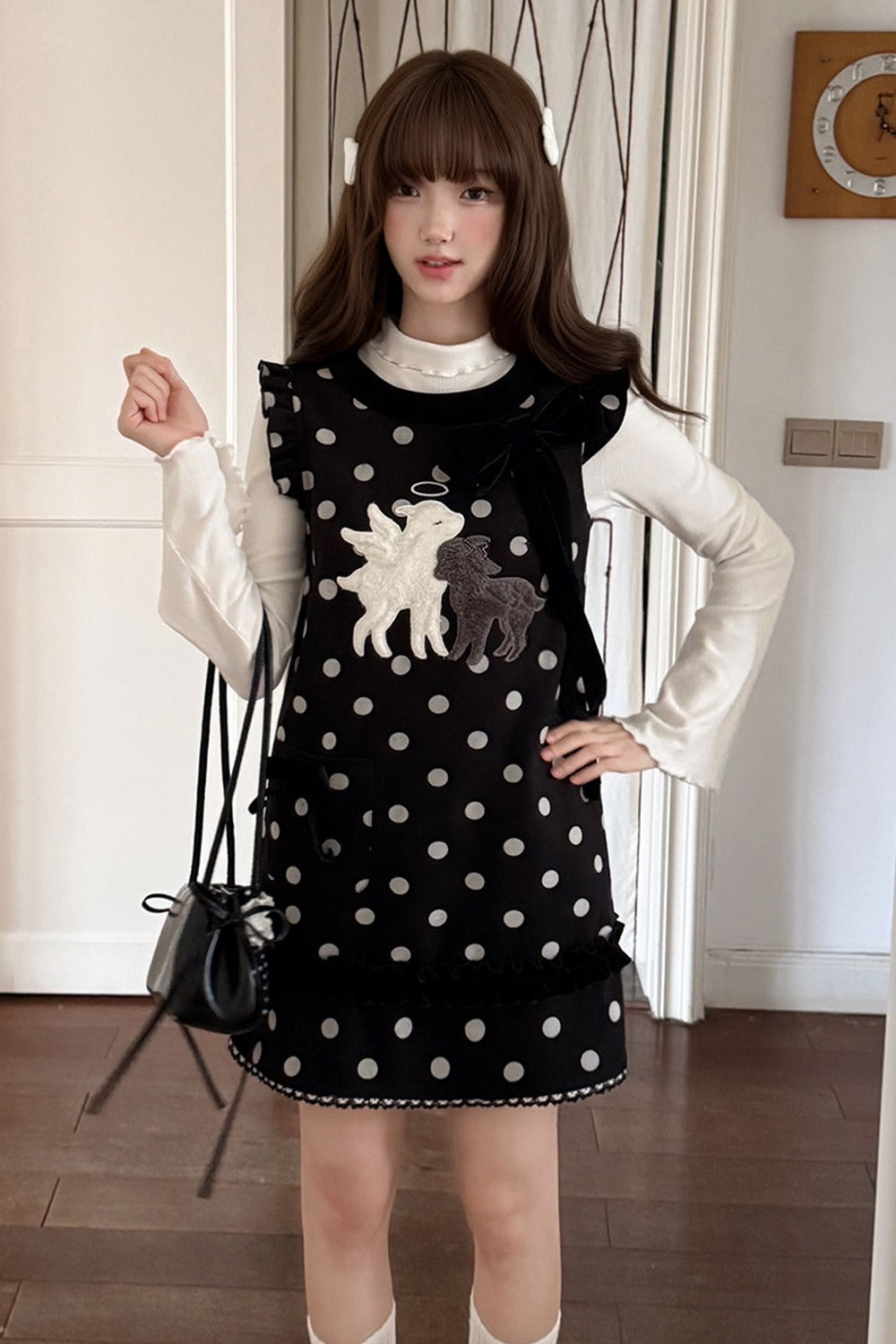 Sleeveless Lamb Embroidery Dress Set