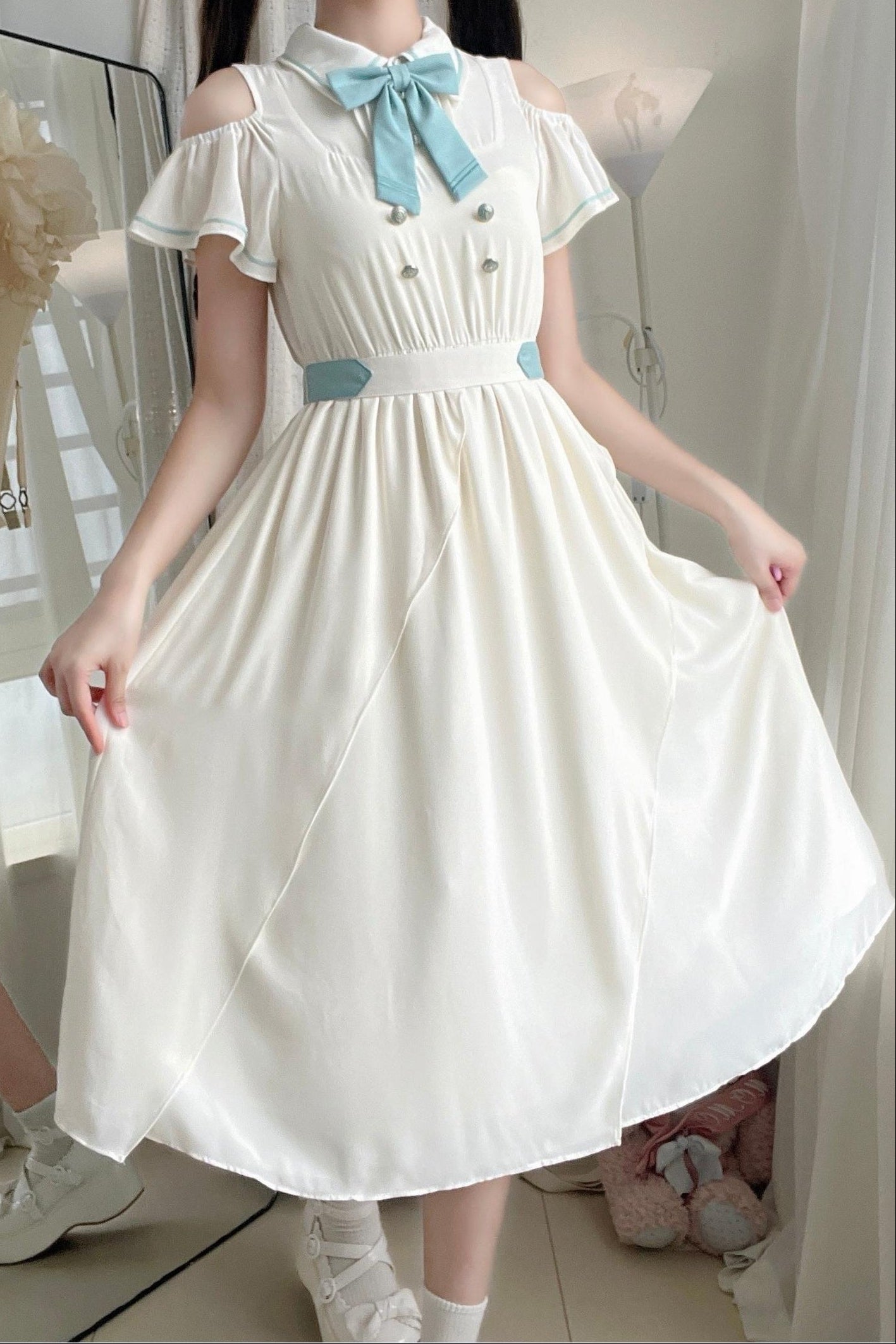 Elegant Off-Shoulder Dress