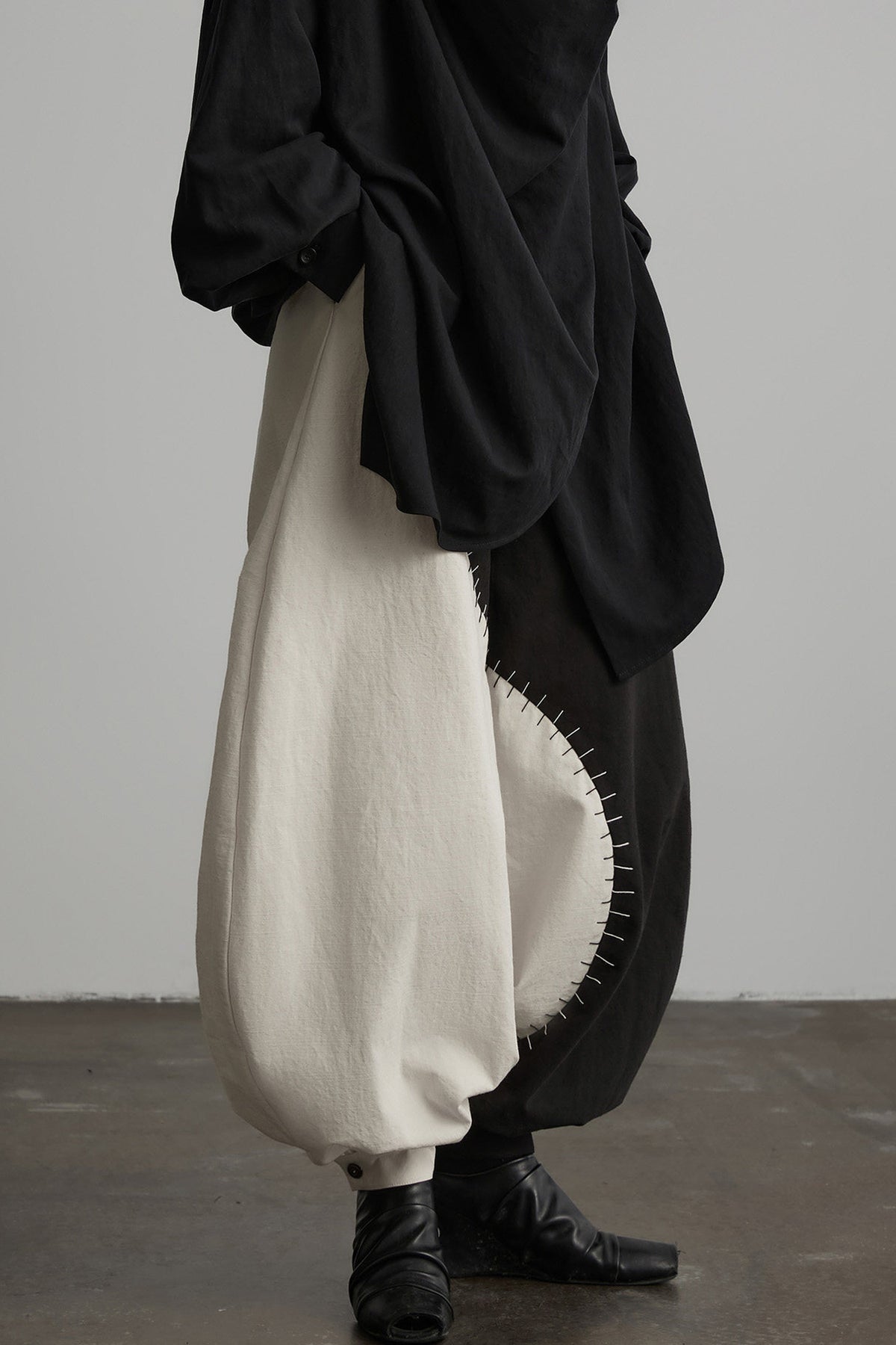 Black White Tai Chi Lantern Pants
