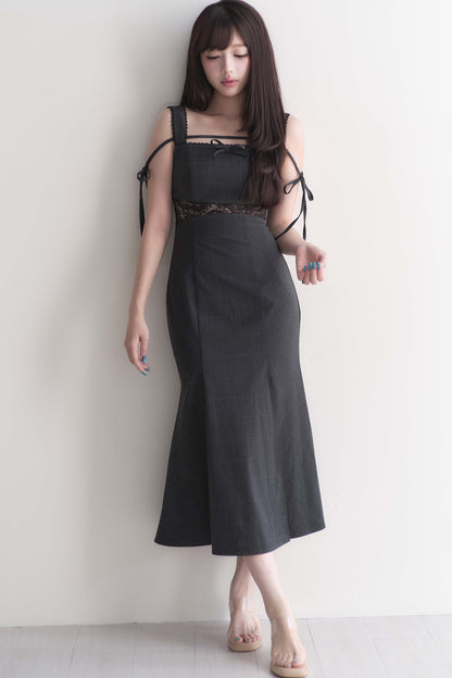 Ärmelloses Kleid im Ryousangata-Stil mit Schnürung