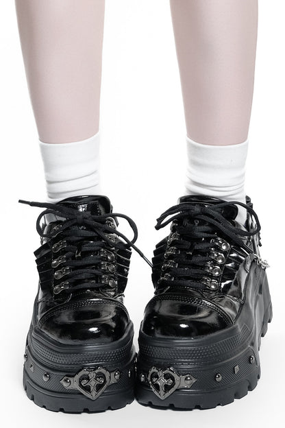 Scarpe platform gotiche subculturali