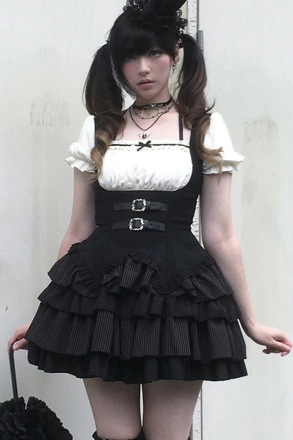 Cool Square Neck Four-Stage Dress