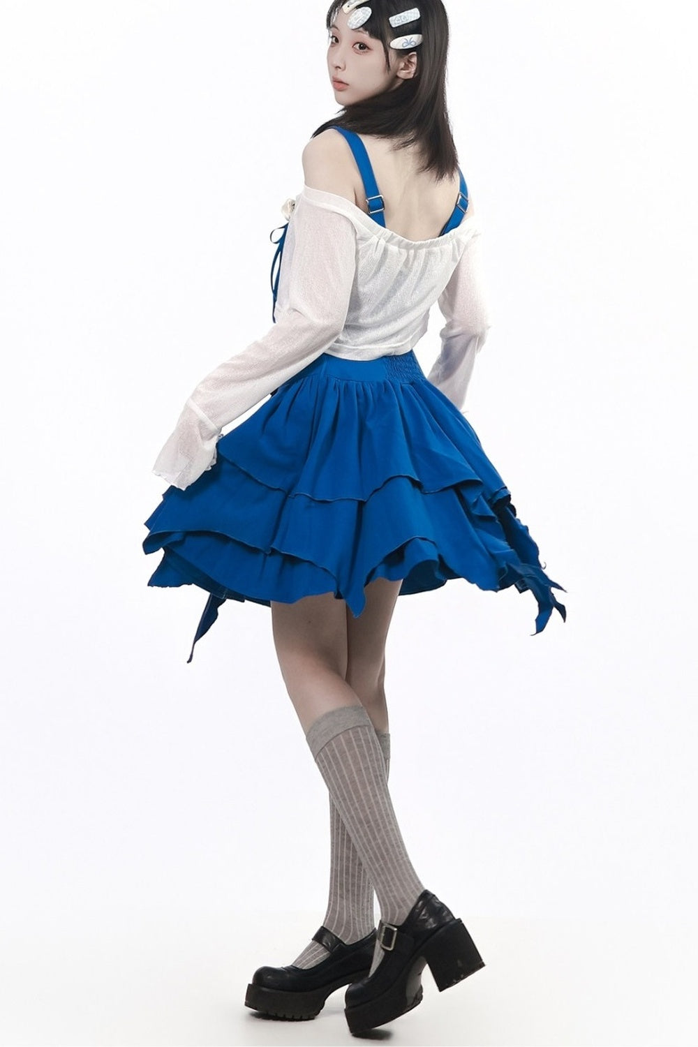 Butterfly Island ensemble robe en dentelle irrégulière avec haut à épaules dénudées