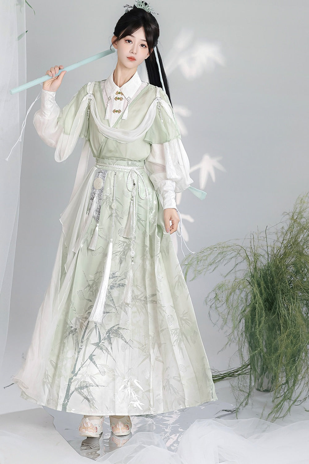Green Modified Han Elements Hanfu Top and Skirt Set-Up