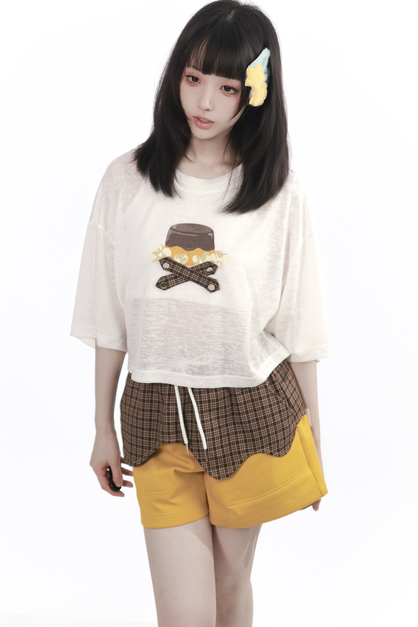 Lightweight Layered Top & Contrast Shorts Set-Up