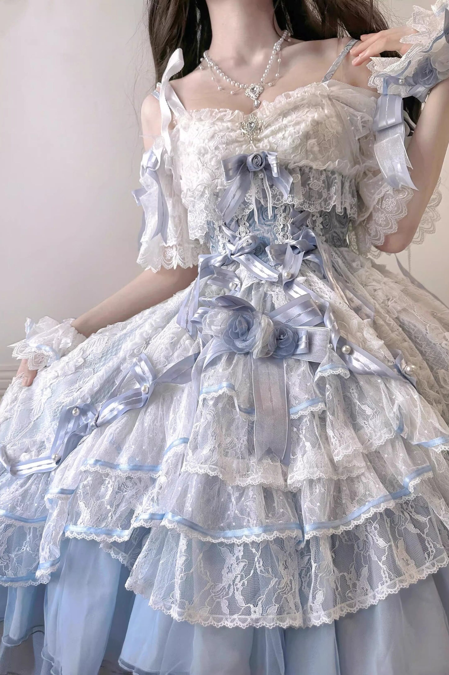 Rose-Schleifen-Gorgeous-Prinzessinnen-Lolita-Kleid