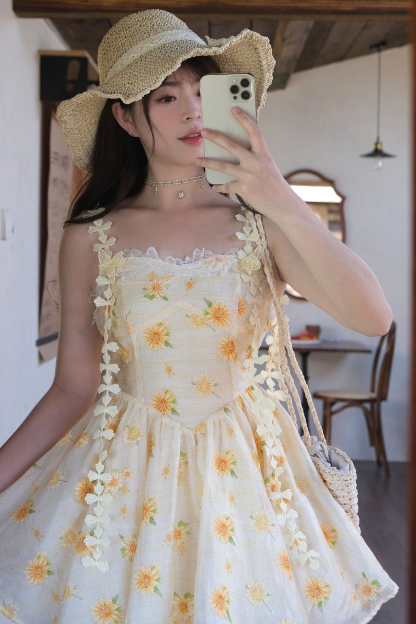 ひまわり刺繍キャミソールワンピース