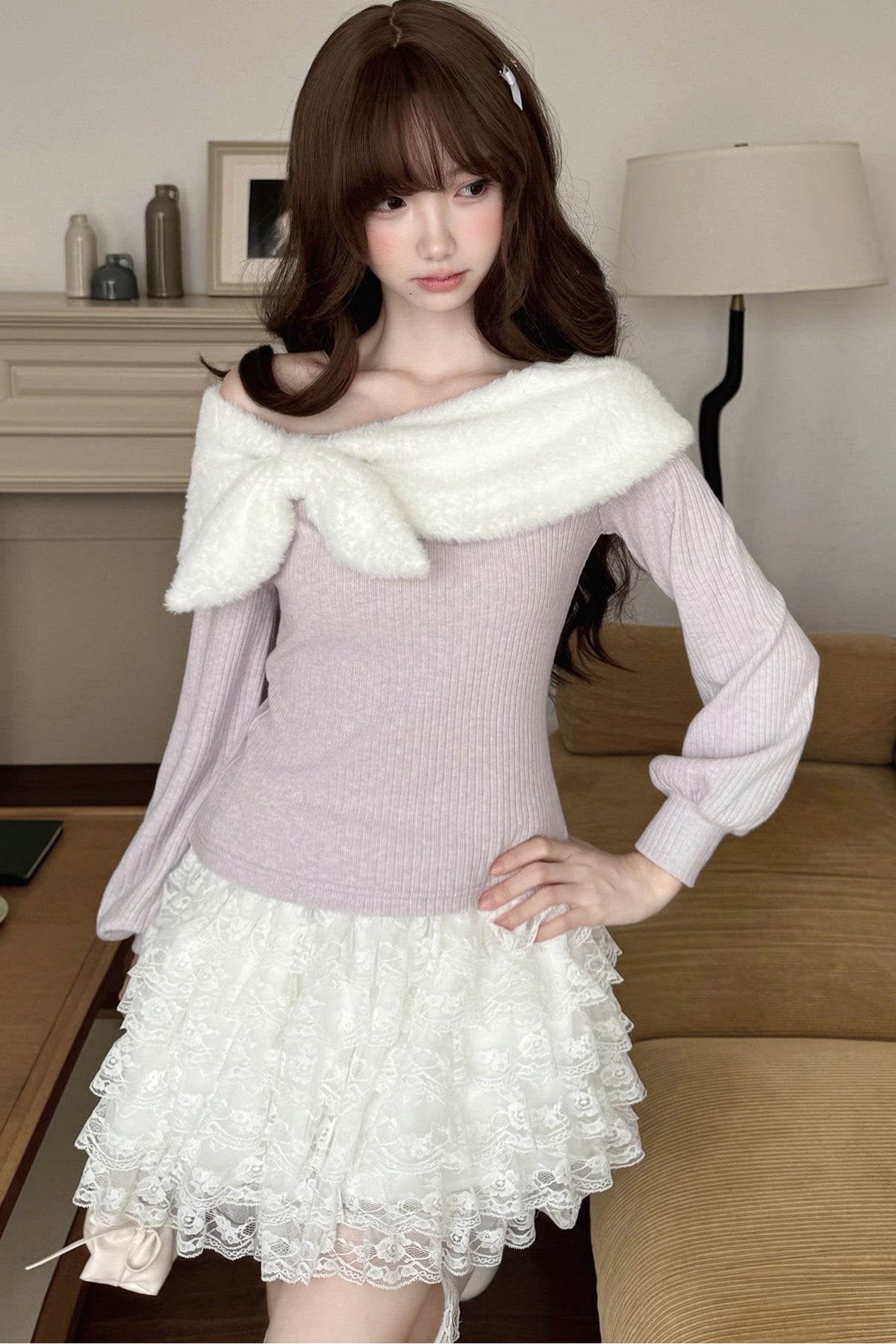 Fliederfarbenes Stricktop und Rock-Set
