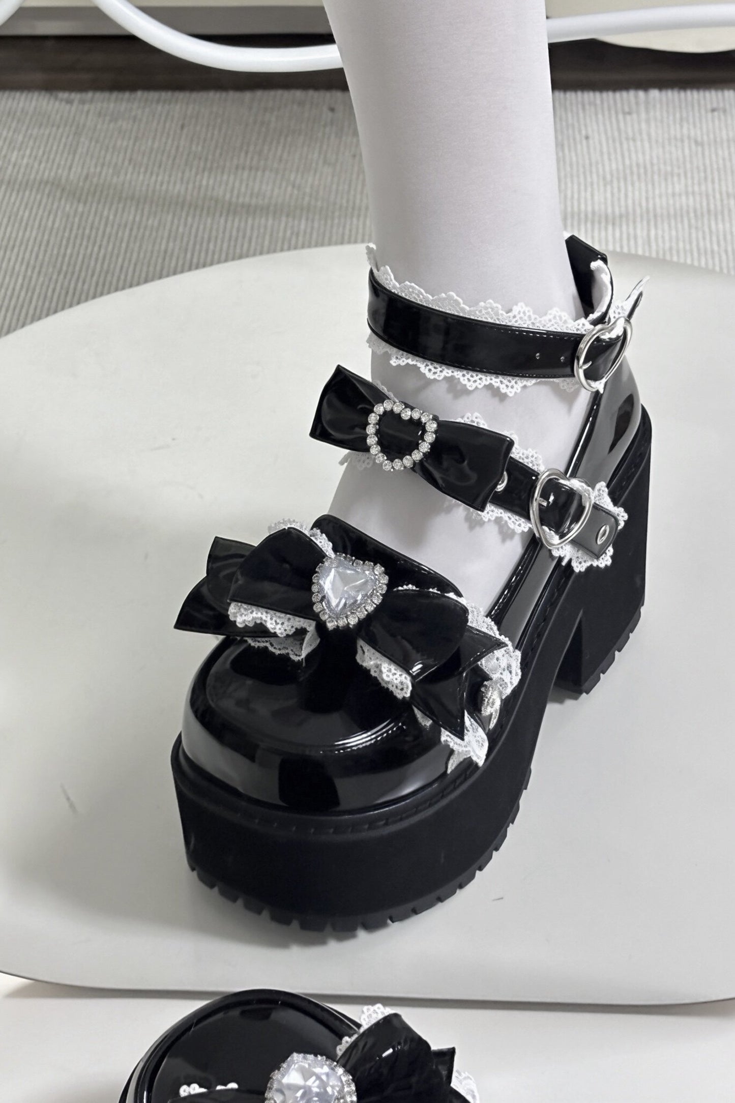 深色蝴蝶結公主鞋
