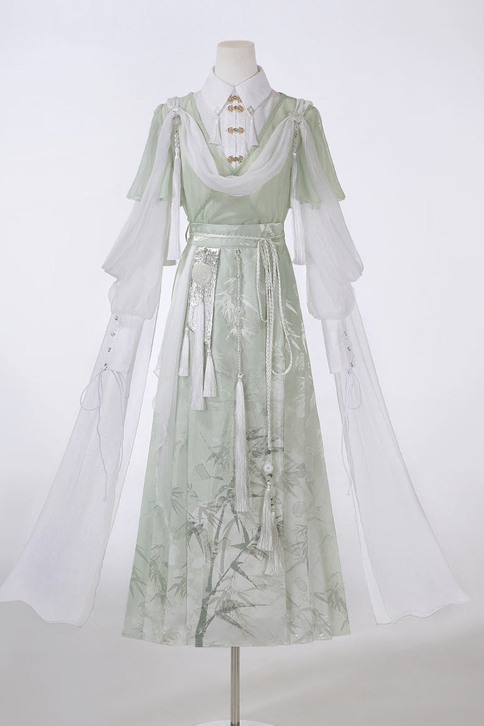 Green Modified Han Elements Hanfu Top and Skirt Set-Up