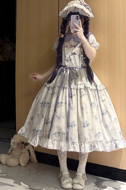 Kleid mit pastoralem Blumenprint und Bubikragen