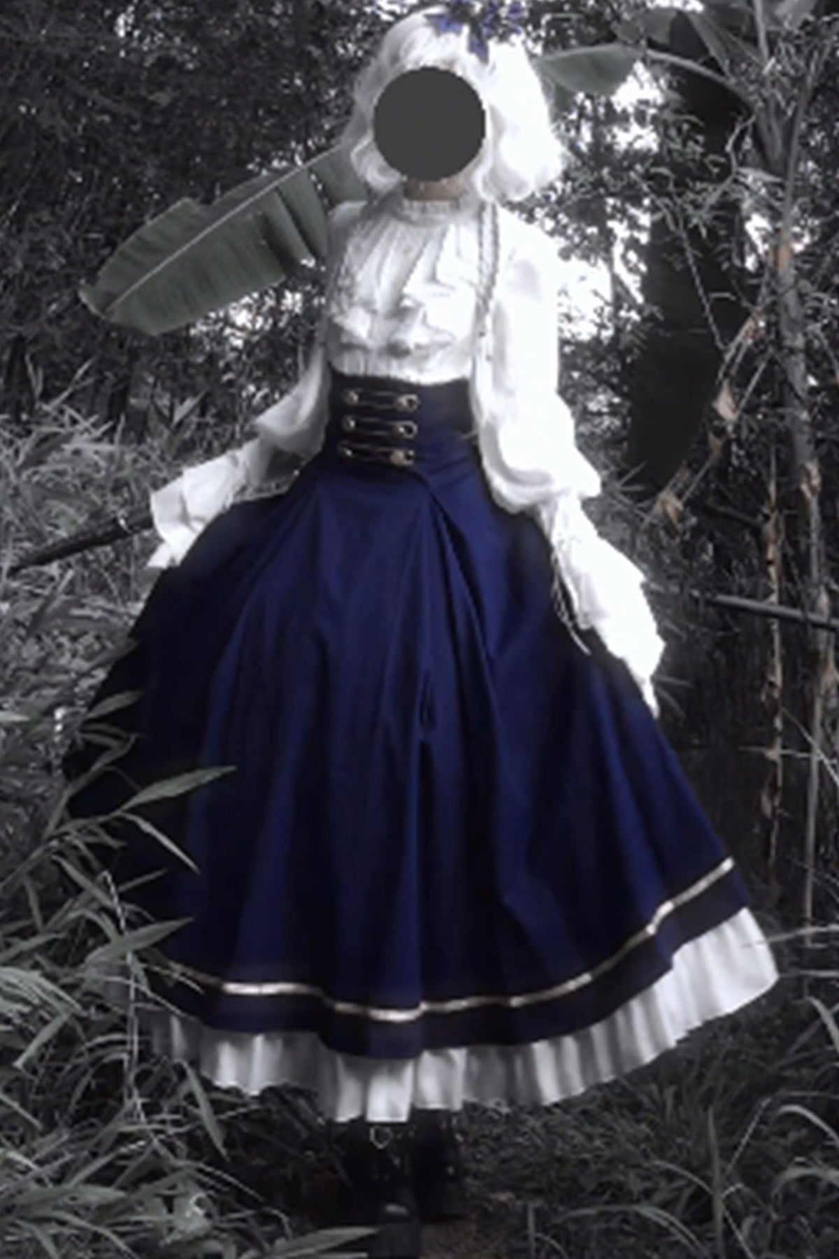 Royal Academy ensemble robe longue et cape